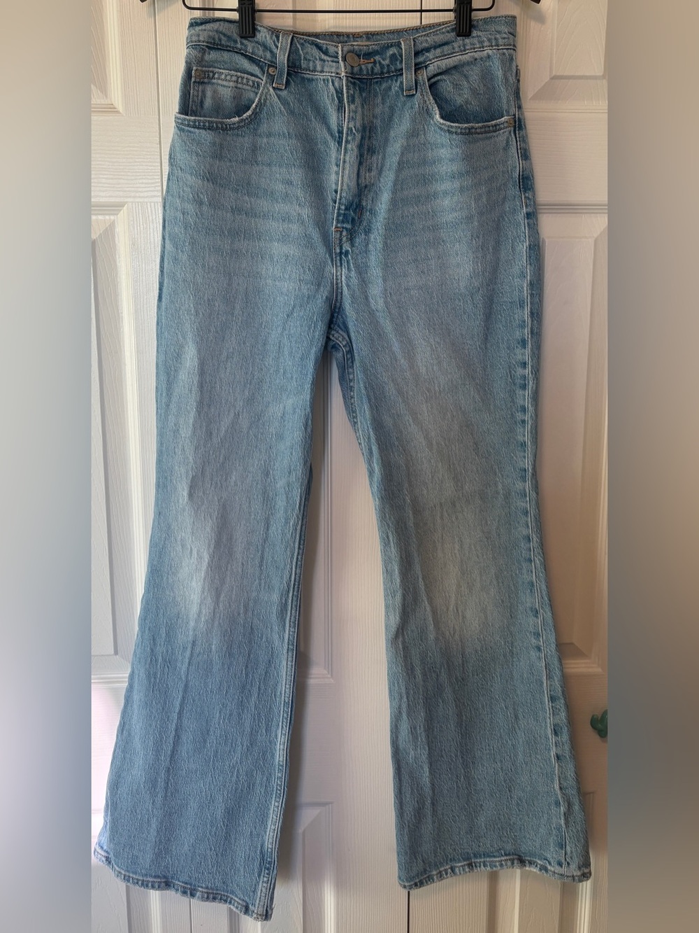 Levi's Premium 70s High Flare Light Wash Blue High Rise Jeans Size 29